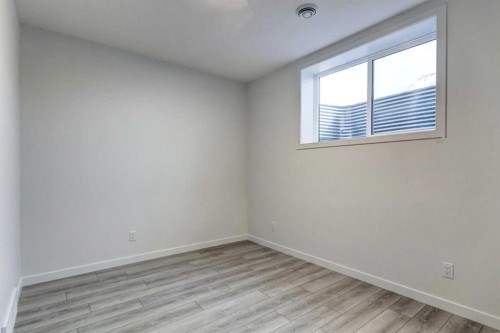9 Magnolia Path Se, Calgary, AB - Indoor Photo Showing Other Room