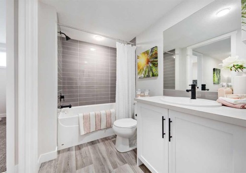 286 Sora Way Se, Calgary, AB - Indoor Photo Showing Bathroom