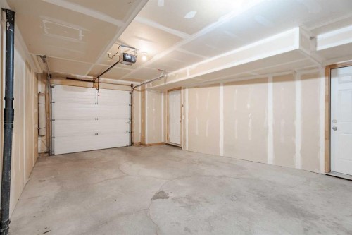 122 Panamount Drive Nw, Calgary, AB - Indoor Photo Showing Garage