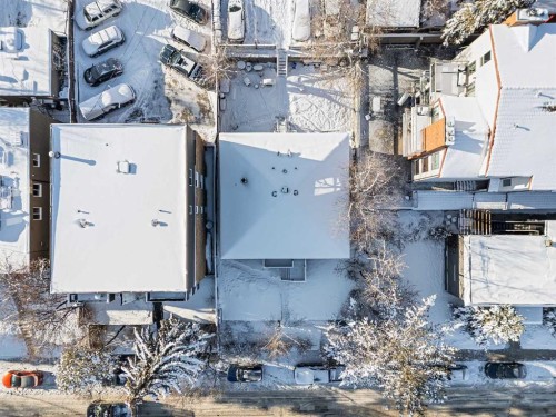 101-2303 17A Street Sw, Calgary, AB - Outdoor