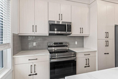 343 Sage Hill Rise Nw, Calgary, AB - Indoor Photo Showing Kitchen