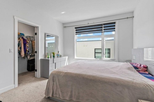 343 Sage Hill Rise Nw, Calgary, AB - Indoor Photo Showing Bedroom