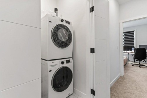 343 Sage Hill Rise Nw, Calgary, AB - Indoor Photo Showing Laundry Room