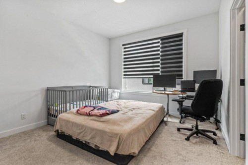 343 Sage Hill Rise Nw, Calgary, AB - Indoor Photo Showing Bedroom