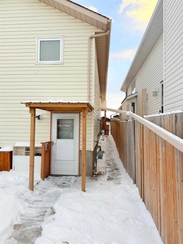 6946 Laguna Way Ne, Calgary, AB - Outdoor With Exterior