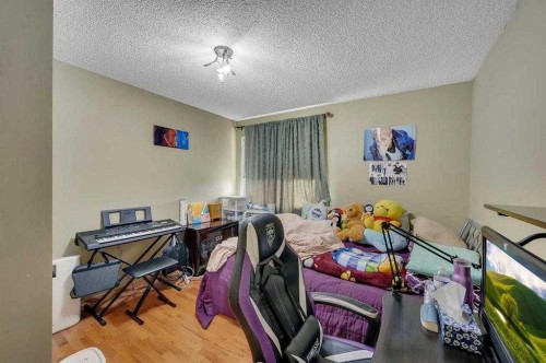 166 Somerset Drive Sw, Calgary, AB - Indoor