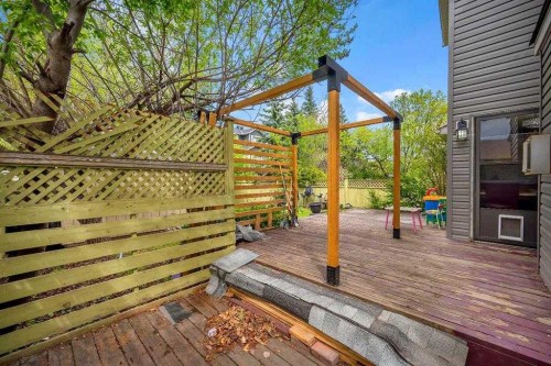 166 Somerset Drive Sw, Calgary, AB - Outdoor With Deck Patio Veranda