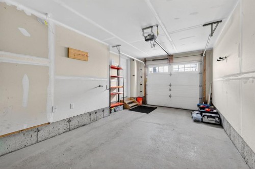 213 Cityscape Lane Ne, Calgary, AB - Indoor Photo Showing Garage