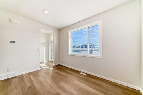 288 Rangeview Way Se, Calgary, AB - Indoor Photo Showing Other Room