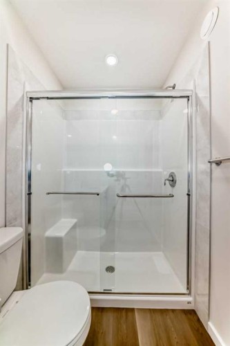 288 Rangeview Way Se, Calgary, AB - Indoor Photo Showing Bathroom