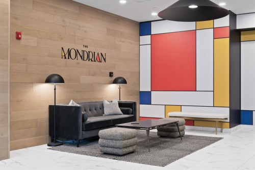 402-8370 Broadcast Avenue Sw, Calgary, AB - Indoor