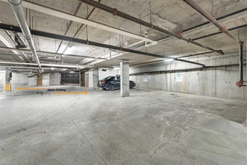 408-5115 Richard Road Sw, Calgary, AB - Indoor Photo Showing Garage