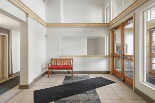 408-5115 Richard Road Sw, Calgary, AB - Indoor Photo Showing Other Room