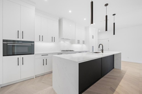 112-835 78 Street Sw, Calgary, AB - Indoor Photo Showing Kitchen With Upgraded Kitchen