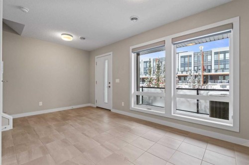 62 Norford Common Nw, Calgary, AB - Indoor Photo Showing Other Room