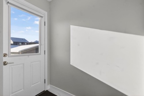109 Legacy Glen Point Se, Calgary, AB - Indoor Photo Showing Other Room