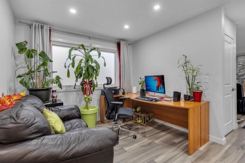 118 Bermuda Road Nw, Calgary, AB - Indoor