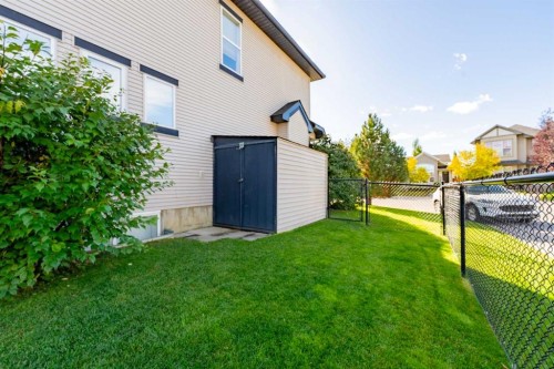 44 Cranberry Way Se, Calgary, AB - Outdoor With Exterior