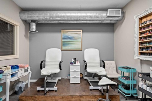 200-14 Crystalridge Drive, Okotoks, AB 