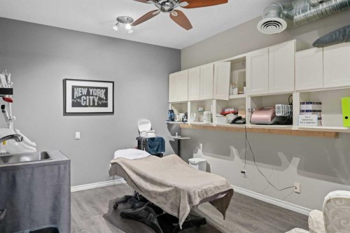 200-14 Crystalridge Drive, Okotoks, AB 