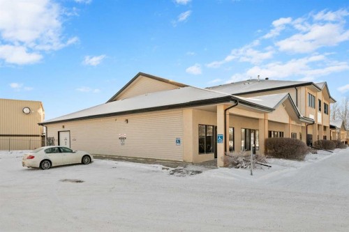 200-14 Crystalridge Drive, Okotoks, AB 