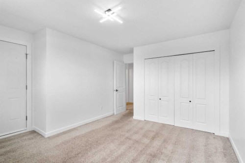 10-1055 72 Avenue Nw, Calgary, AB - Indoor