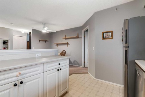 3313-20 Harvest Rose Park Ne, Calgary, AB - Indoor