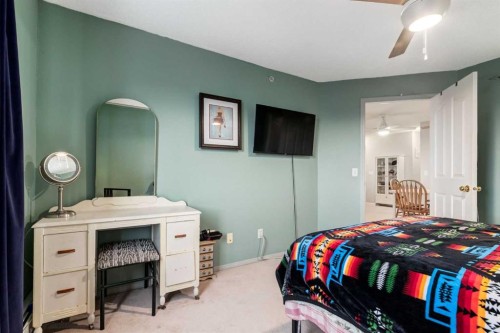 3313-20 Harvest Rose Park Ne, Calgary, AB - Indoor Photo Showing Bedroom