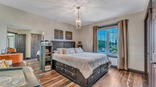 155 Coral Shores Landing Ne, Calgary, AB - Indoor Photo Showing Bedroom