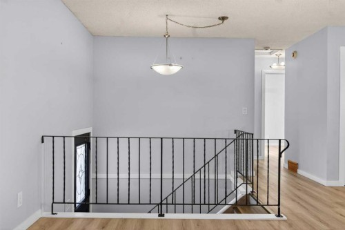 159 Pinecliff Way Ne, Calgary, AB - Indoor Photo Showing Other Room