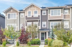 165 Sundown Road  Cochrane, AB T4C 2M5