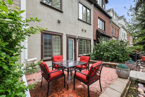 45 Somme Boulevard Sw, Calgary, AB - Outdoor With Exterior