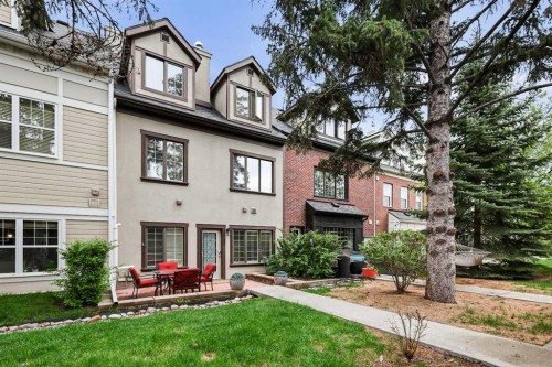 45 Somme Boulevard Sw, Calgary, AB - Outdoor