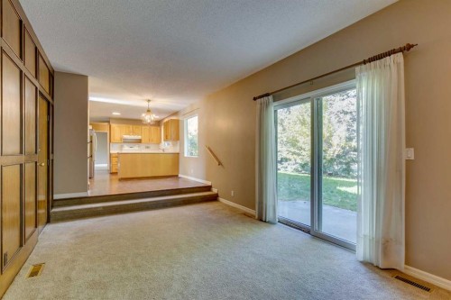 1257 Varsity Estates Road Nw, Calgary, AB - Indoor Photo Showing Other Room