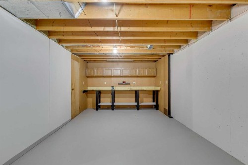 1257 Varsity Estates Road Nw, Calgary, AB - Indoor Photo Showing Basement