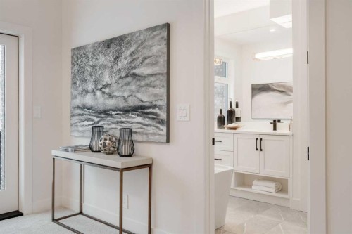 2810 35 Street Sw, Calgary, AB - Indoor Photo Showing Other Room