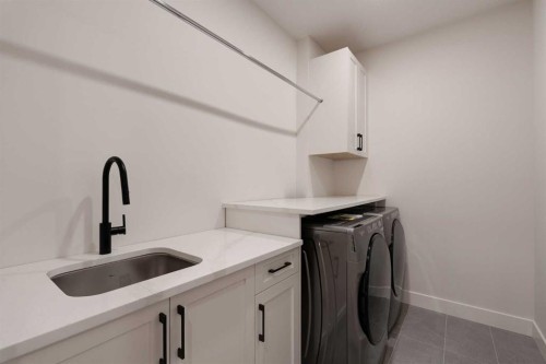 2810 35 Street Sw, Calgary, AB - Indoor Photo Showing Laundry Room