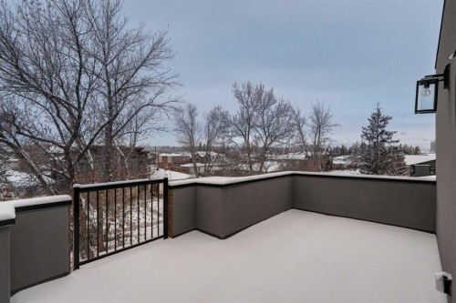 2810 35 Street Sw, Calgary, AB - Outdoor