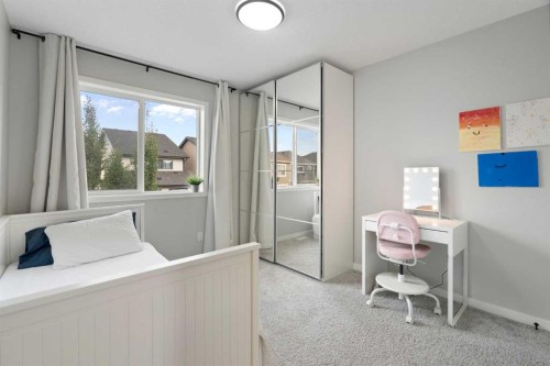 68 Masters Street Se, Calgary, AB - Indoor