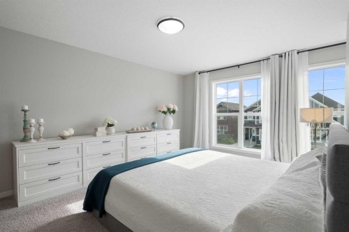 68 Masters Street Se, Calgary, AB - Indoor Photo Showing Bedroom