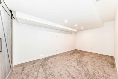 68 Masters Street Se, Calgary, AB - Indoor Photo Showing Other Room