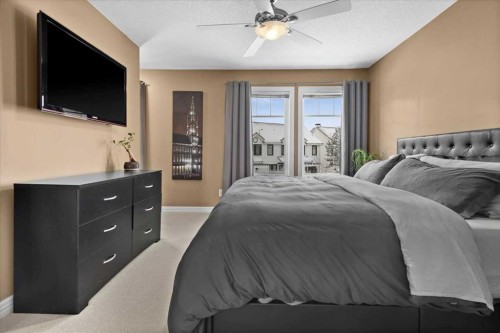 8910 Royal Oak Way Nw, Calgary, AB - Indoor Photo Showing Bedroom
