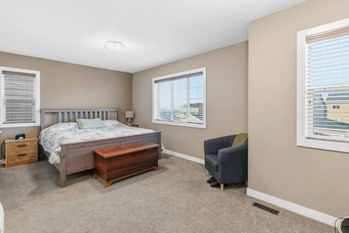 32 Royal Birch Park Nw, Calgary, AB - Indoor Photo Showing Bedroom