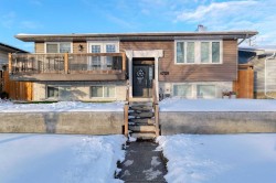 4728 Rundlehorn Drive NE Calgary, AB T1Y 2N4