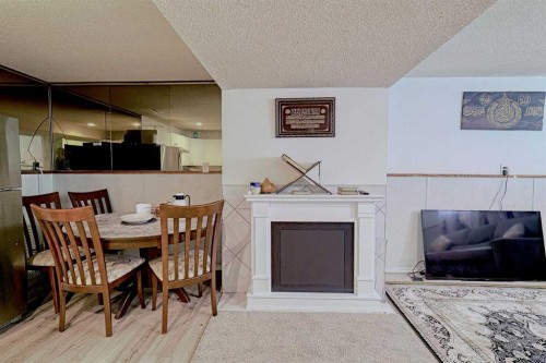 4728 Rundlehorn Drive Ne, Calgary, AB - Indoor Photo Showing Dining Room