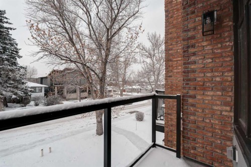 2812 35 Street Sw, Calgary, AB - Outdoor With Balcony