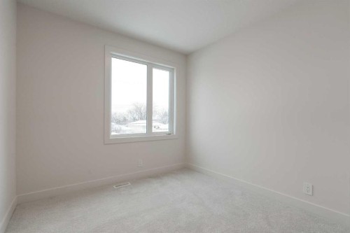 2812 35 Street Sw, Calgary, AB - Indoor Photo Showing Other Room