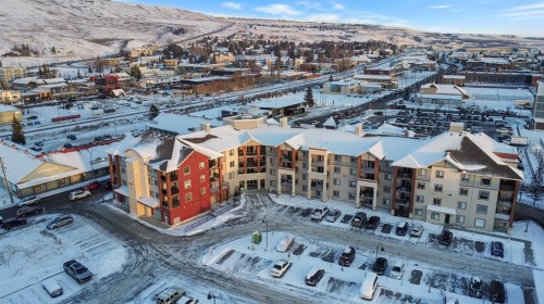 1109-505 Railway Street West, Cochrane, AB - Outdoor With View