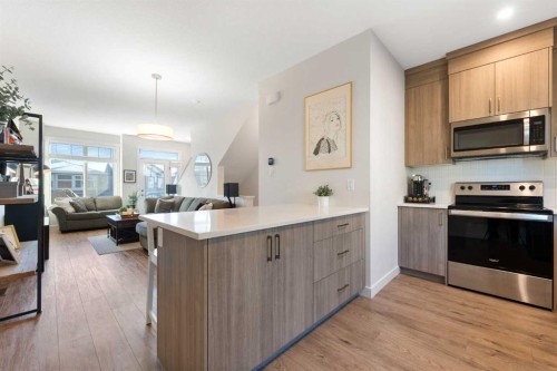 364 Seton Villas Se, Calgary, AB - Indoor Photo Showing Kitchen
