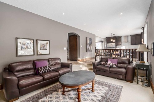 215 Edgemont Place Nw, Calgary, AB - Indoor Photo Showing Living Room